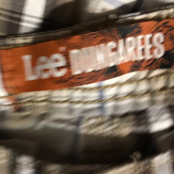 Lee Dungarees Men's Plaid Cargo Shorts Sz 32 - Picture 7 of 12